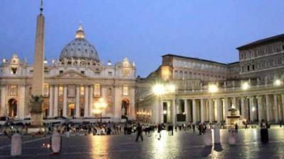 Vista general de la Plaza de San Pedro en Ciudad del Vaticano. EFE/Archivo.