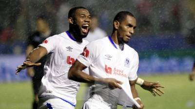 Jerry Bengtson puso a ganar al Olimpia contra el Marathón.