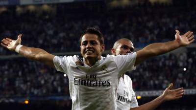 'Chicharito' Hernández se ha ganado el cariño del Bernabéu con su entrega y sacrificio dentro del campo.