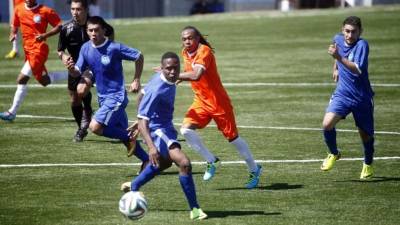 El estadio Marco Augusto Hernández presenció un buen partido entre Atlético Normalista y Olimpia Occidental.