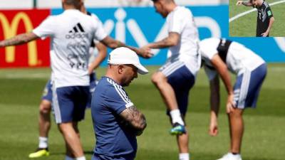 La Selección de Argentina se estará enfrentando este jueves a Croacia y su entrenador Jorge Sampaoli hará varias modificaciones con respecto al debut amargo ante Islandia en donde empataron 1-1. En las últimas horas se ha revelado el equipo titular que jugará ante los croatas.