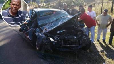 La parte frontal del vehículo en el que se conducía Hernaín Arzú quedó destruida.