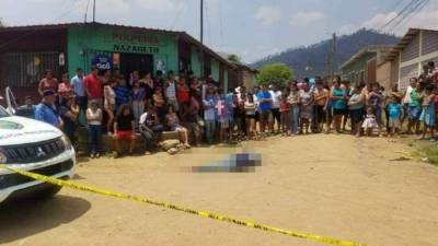 El sujeto quedó en medio de la calle.