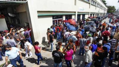 Los derechohabientes se quejan constantemente del maltrato que reciben y la reprogramción de las citas. Foto: Wendell Escoto