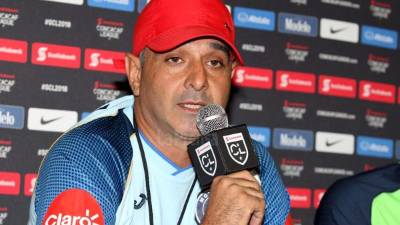 Diego Vázquez, DT del Motagua, en conferencia de prensa.