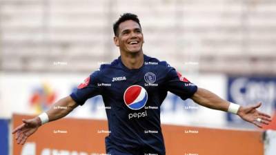 El paraguayo Roberto Moreira celebrando su gol con Motagua ante la UPN. Foto Marvin Salgado