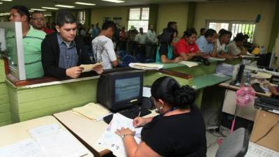 La base tributaria hondureña está conformada por 49,000 contribuyentes, entre pequeños, grandes y medianos que pagan a la DEI.