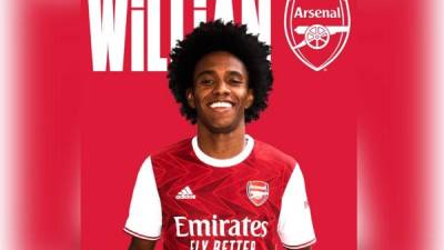 Willian ya luce los colores del Arsenal.