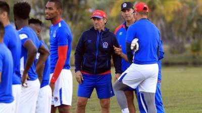 Pedro Troglio, entrenador del Olimpia, dio a conocer la alineación titular que pondrá en el campo para enfrentar a la UPN en la tercera jornada del Torneo Clausura 2020.