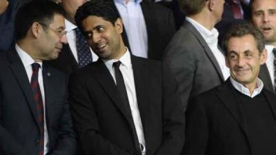 Bartomeu, presidente del Barcelona, junto a Nasser Al-Khelaifi, el jeque del PSG.