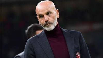 Stefano Pioli se encuentra confinado en su domicilio guardando cuarentena.