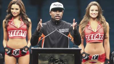 Mayweather continúa invicto con un palmarés de 48 victorias (26 por nocaut).