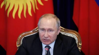 El presidente ruso, Vladimir Putin, habla durante una sesión informativa. AFP