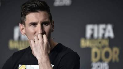 Lionel Messi en la conferencia de prensa previo a la Gala del Balón de Oro 2015. Foto AFP