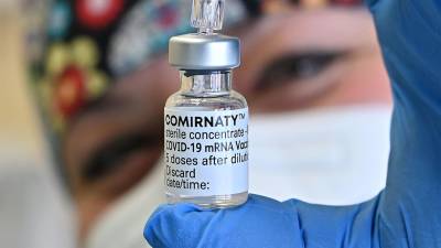 El Salvador comenzó esta semana a vacunar contra el covid-19 a niños desde los 6 años.