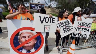 Los latinos han manifestado su rechazo a Donald Trump por su postura anti-inmigratoria.