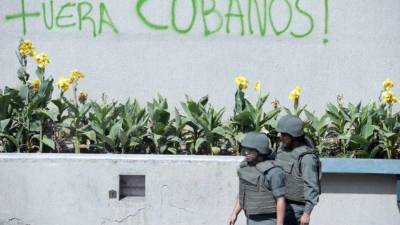 Los militares habrían dado un últimatum a Nicolás Maduro según las declaraciones de un general venezolano retirado.