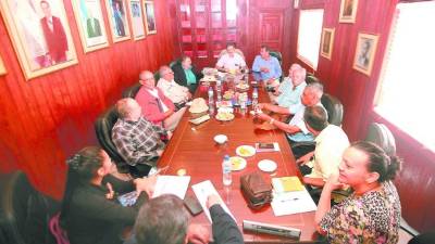 El CCEPL, presidido por Mauricio Villeda, ratificó que su partido votará en contra.