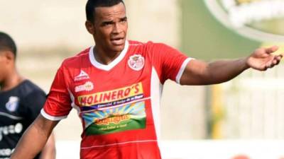 Rony lamenta haber fallado su tercer penal el pasado domingo. Una tarea que tiene pendiente.