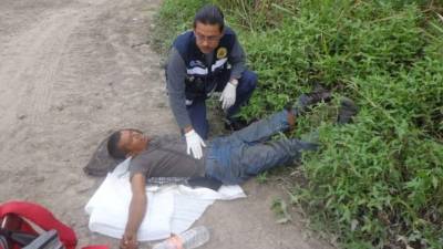 El migrante hondureño Felipe Quintanilla Miranda (45) perdió un pie tras caer del tren 'La Bestia' en Tabasco, México, cuando huía de Migración. Foto tomada de Tabascohoy.com