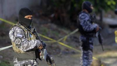 Las fuerzas de seguridad salvadoreñas toman nuevas medidas ante la escalada de violencia que afecta el país.
