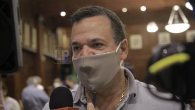 Yankel Rosenthal atendió a Grupo OPSA tras el final de la reunión.