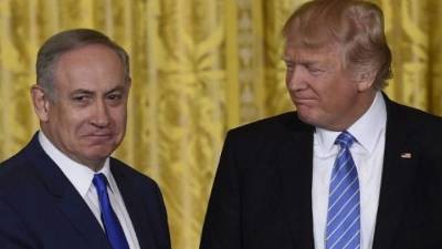El presidente de EE. UU., Donald Trump, a la derecha, y el primer ministro israelí, Benjamin Netanyahu, durante una conferencia de prensa conjunta en el Salón Este de la Casa Blanca en Washington. (AFP/Saul Loeb)
