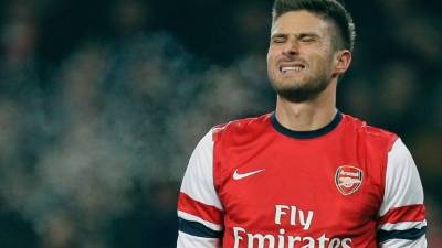 Chelsea's French attacker Olivier Giroud looks on during the English Premier League football match between Watford and Chelsea at Vicarage Road Stadium in Watford, north of London on February 5, 2018. / AFP PHOTO / Glyn KIRK / RESTRICTED TO EDITORIAL USE. No use with unauthorized audio, video, data, fixture lists, club/league logos or 'live' services. Online in-match use limited to 75 images, no video emulation. No use in betting, games or single club/league/player publications. / (Photo credit should read GLYN KIRK/AFP/Getty Images)