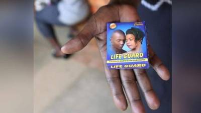 El informe de NTV señaló que los legisladores pedirán condones mejores y de mayor tamaño.