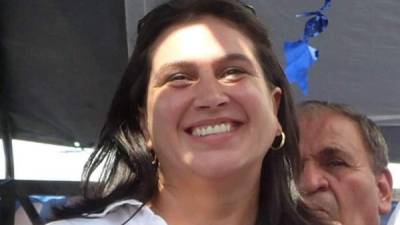 Diana Urbina, candidata nacionalista en el municipio de Yoro resultó favorecida por los primeros resultados.