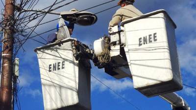 Las cuadrillas de la Enee trabajarán en el mantenimiento de las subestaciones.
