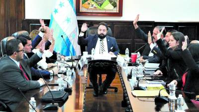 <b>Los diputados que conforman la Comisión Permanente fueron sancionados por Estados Unidos.</b>