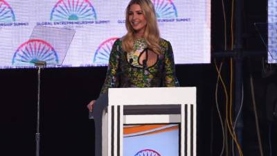 Ivanka Trump lidera la delegación estadounidense en la Cumbre Global de Emprendimiento (GES) donde promueve el emprendedurismo femenino./ AFP PHOTO / MONEY SHARMA