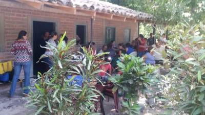 Familiares y amigos velaron el cuerpo de la pequeña.