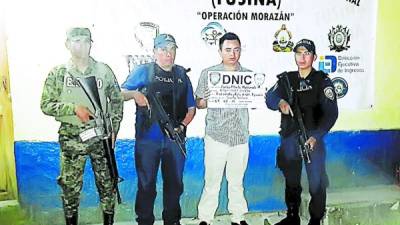 Carlos Alberto Maldonado Melgar al momento de ser detenido en Copán.