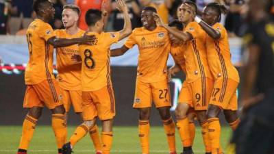 El Houston Dynamo en donde militan Alberth Elis, Maynor Figueroa y Boniek García es uno de los clubes que regresará a los entrenamientos.