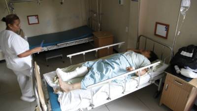 María de Los Ángeles Redondo se recupera en el Hospital Atlántida.