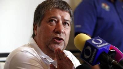 Hernán Darío 'Bolillo' Gómez habló en rueda de prensa en San Pedro Sula. Foto Neptalí Romero