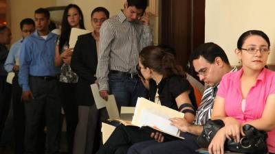 Cientos de miles de hondureños andan en la búsqueda de una plaza de trabajo.