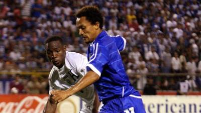 Williams Reyes dice que la Bicolor debe aprovechar el fútbol aéreo.