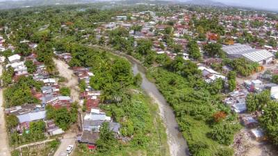 La vulnerabilidad en los bordos es cada día mayor, según los estudios. La preocupación es que el número de familias en estos sitios ha aumentado. Foto: Yoseph Amaya.