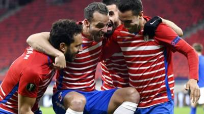 El Granada logró avanzar a los cuartos de final de la Europa League. Foto EFE