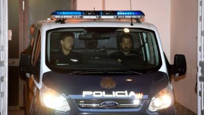 Vehículo policial presuntamente con Junqueas a bordo, llega a los juzgados para una audiencia ante el juez en Madrid.