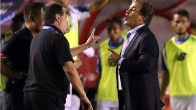 En enero, “Bolillo” Gómez y Jorge Luis Pinto por poco se van a los golpes.