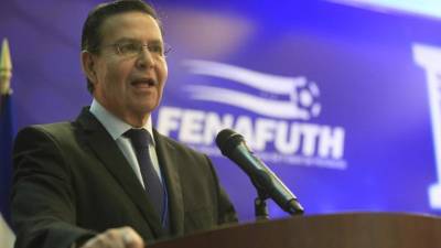 El ex presidente de 72 años es uno de los 42 individuos y entidades a las que se les acusa en una investigación a más de 200 millones de dólares en sobornos.