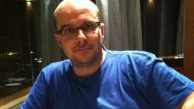 Alexis Tamayo es un famoso comunicador español que cuenta con miles de seguidores en redes.