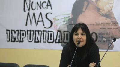 Rocío Silva lidera uno de los grupos de protesta.
