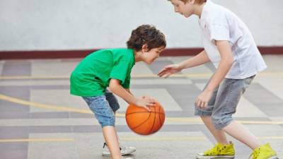 Con una educación física efectiva, podemos mantener el corazón de los niños en buena salud, y su mente en acción, para rendir de forma óptima en la escuela cada día.