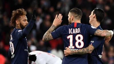 Neymar volvió a jugar y el PSG ganó con goles de Icardi y Di María. Foto AFP