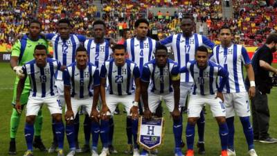 La Selección de Honduras que jugó de titular el amistoso contra Brasil. Foto AFP